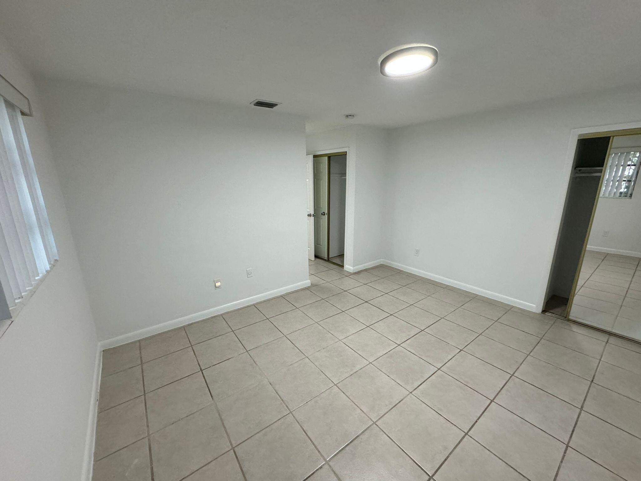 Hallandale Park - Residential Lease