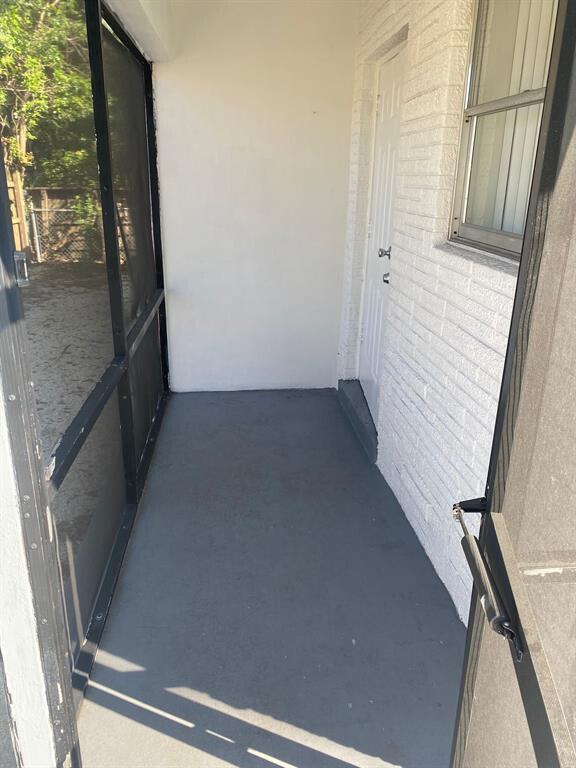 Hallandale Park - Residential Lease