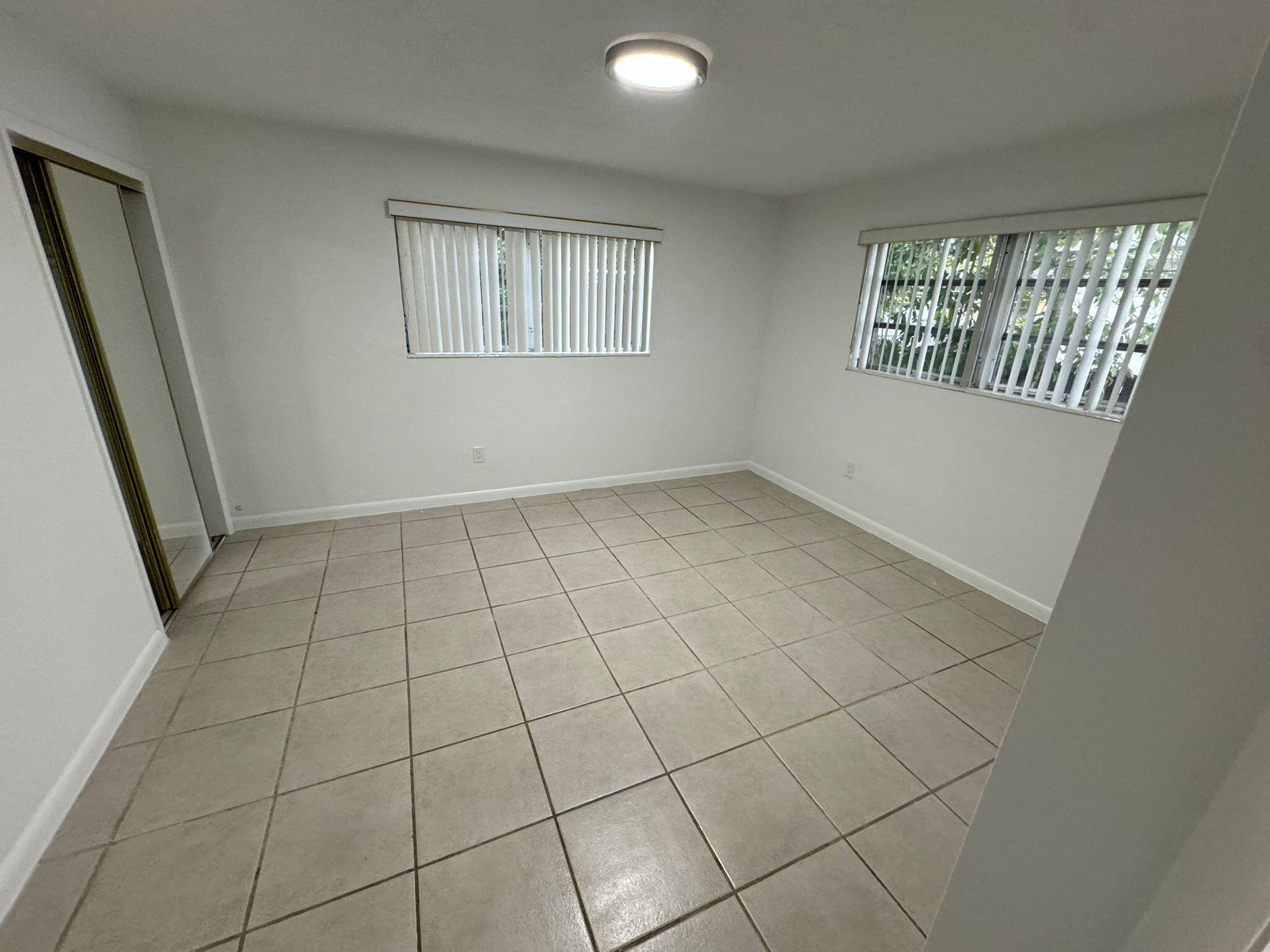 Hallandale Park - Residential Lease