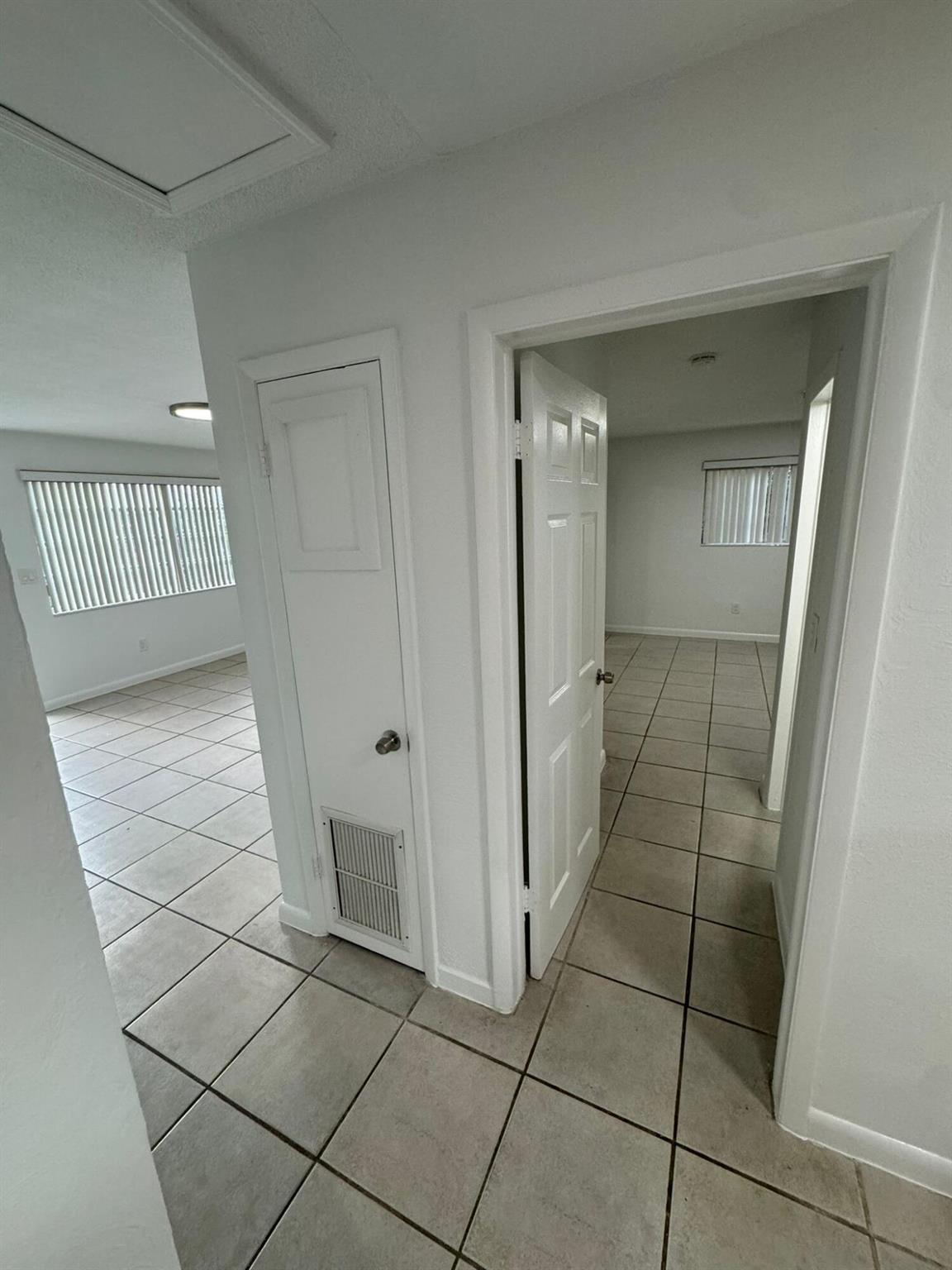 Hallandale Park - Residential Lease