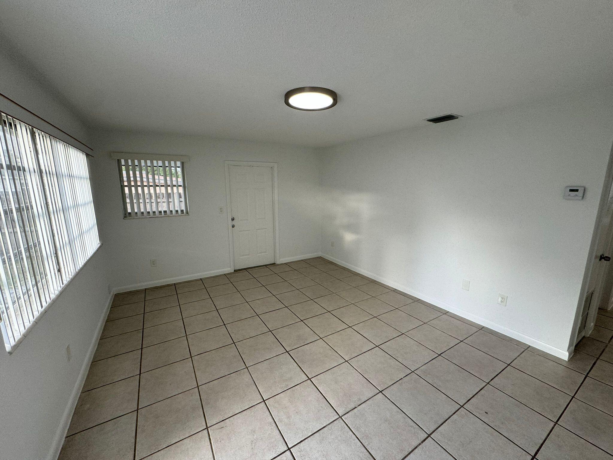 Hallandale Park - Residential Lease