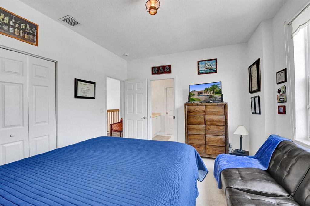 ANDROS ISLE - Residential