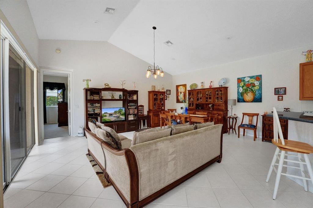 ANDROS ISLE - Residential