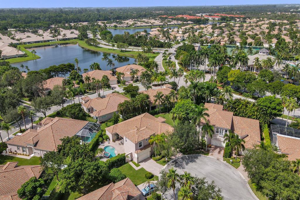 ANDROS ISLE - Residential