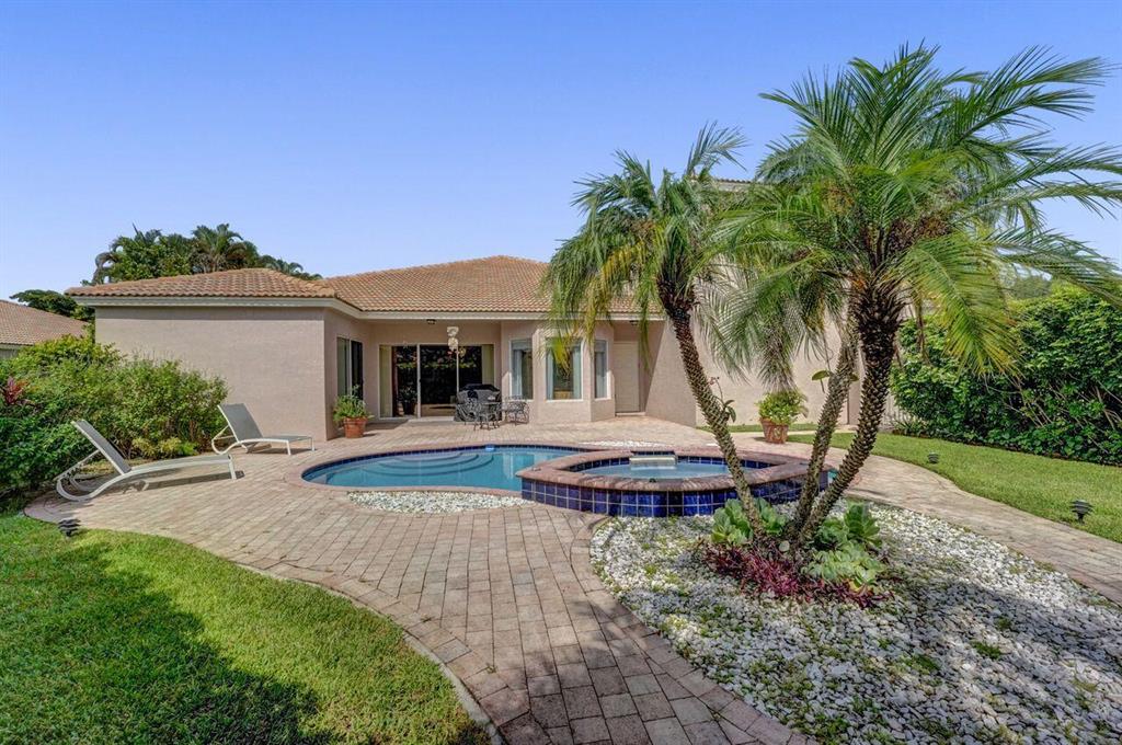 ANDROS ISLE - Residential