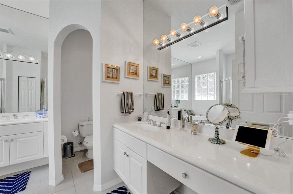 ANDROS ISLE - Residential