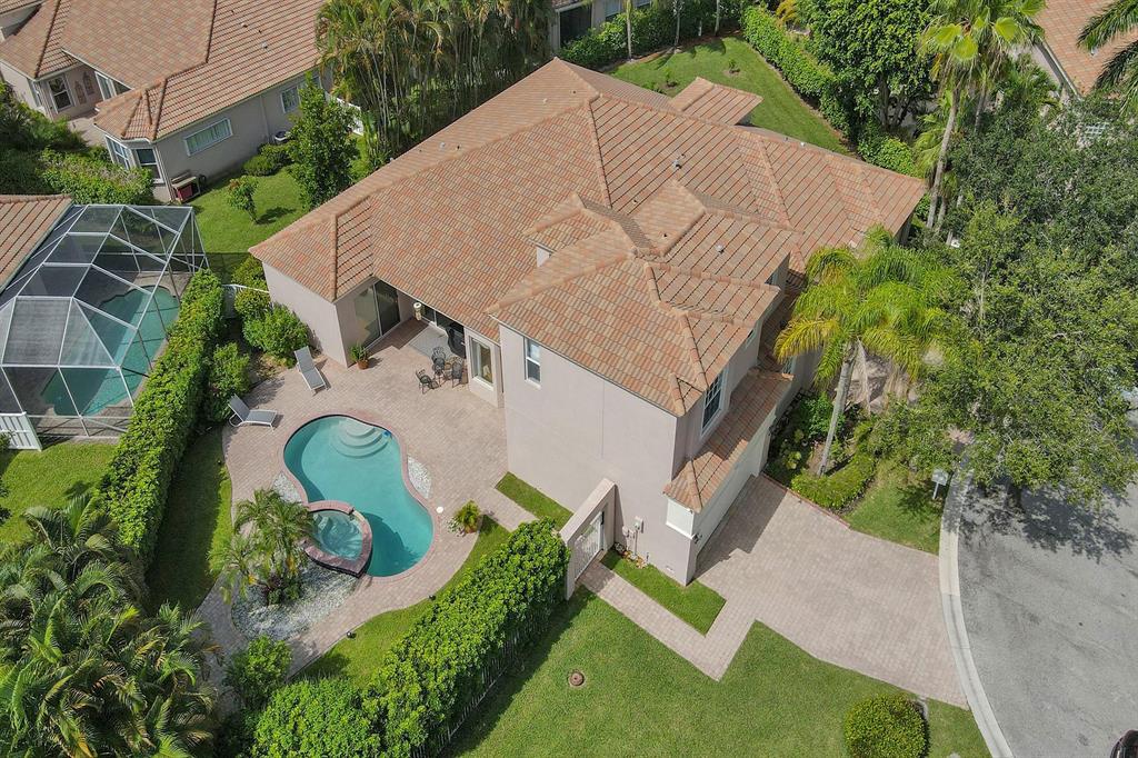 ANDROS ISLE - Residential