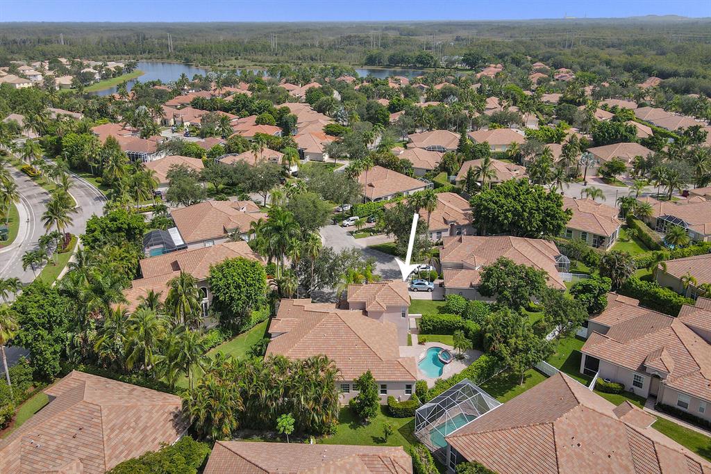 ANDROS ISLE - Residential