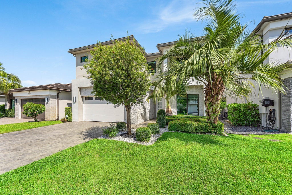 Photo of 17516 Rainstream Road, Boca Raton, FL 33496 (MLS # B26074858)