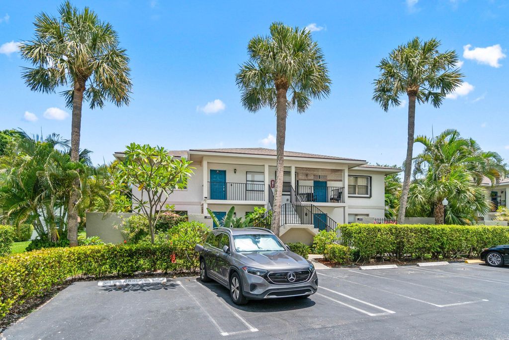 Photo of 3001 SW 21st Terrace #282a, Delray Beach, FL 33445 (MLS # B26030376)