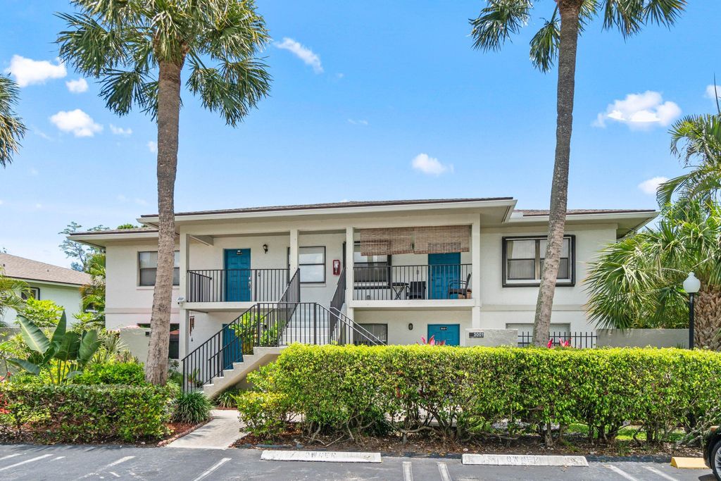 Photo of 3001 SW 21st Terrace #282a, Delray Beach, FL 33445 (MLS # B26030376)