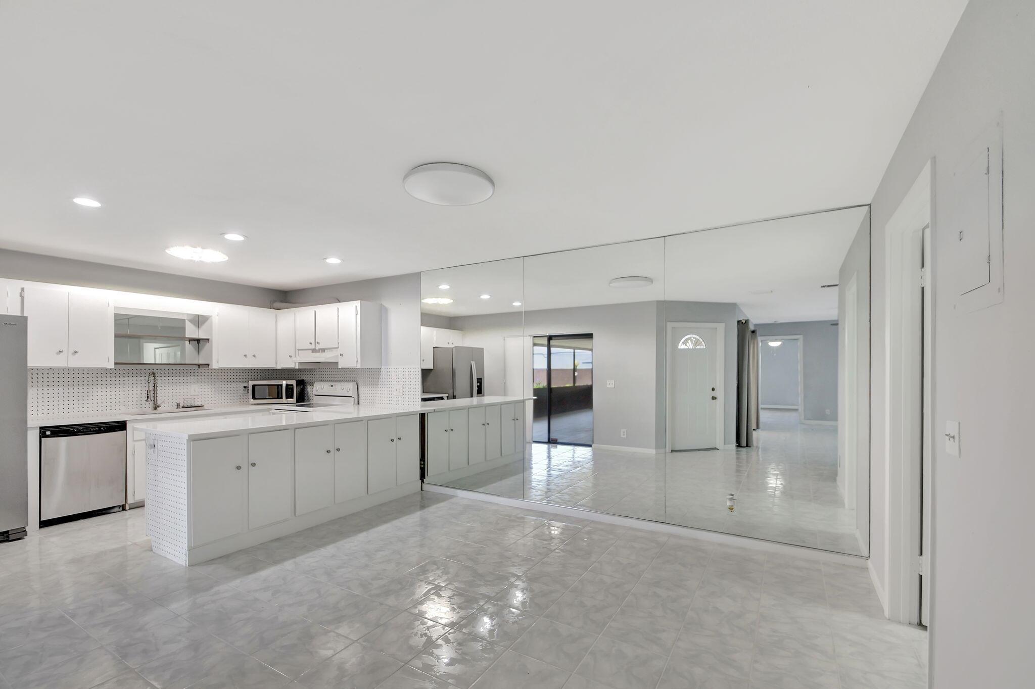 4185 Turnberry Circle 903