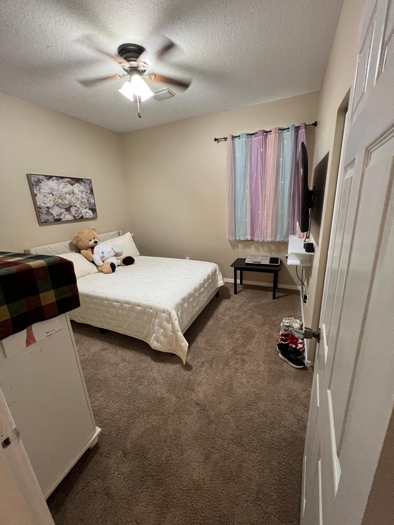 LAKEFOREST POINTE - Residential