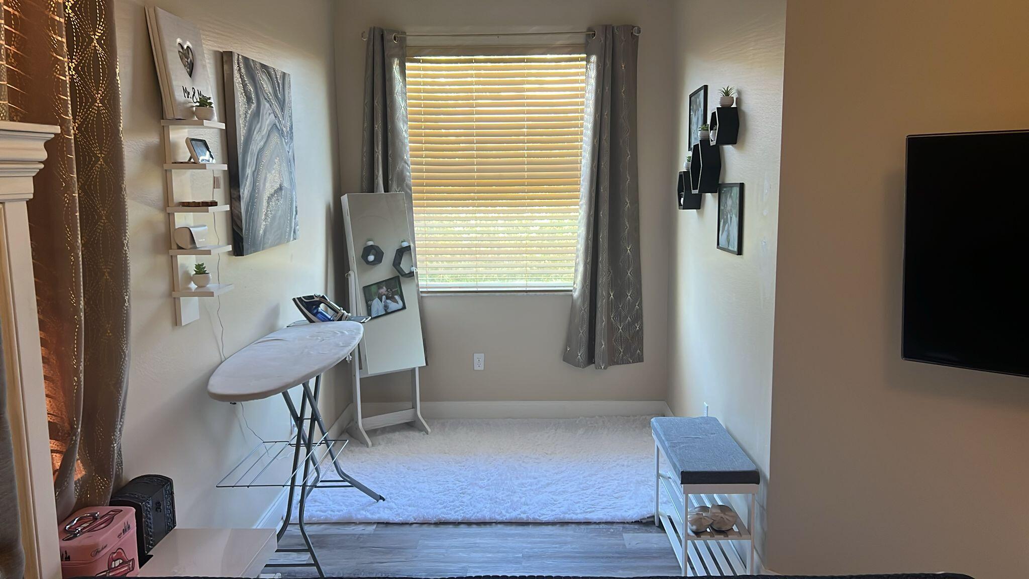 LAKEFOREST POINTE - Residential