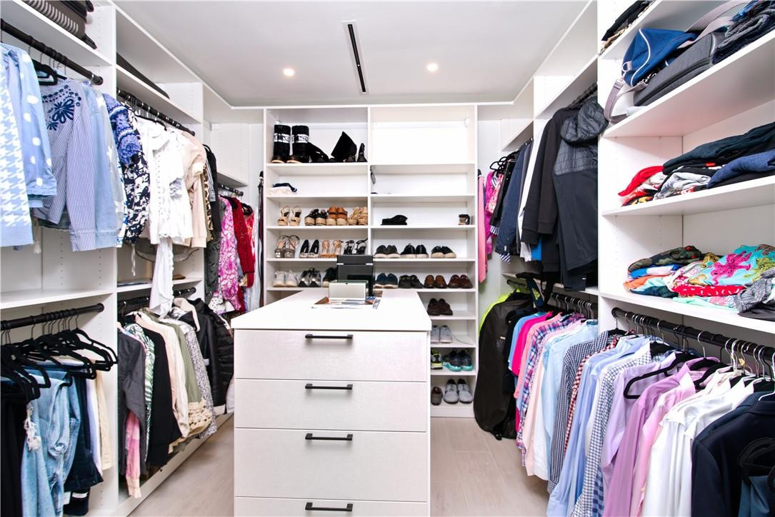 BISCAYNE POINT - Residential