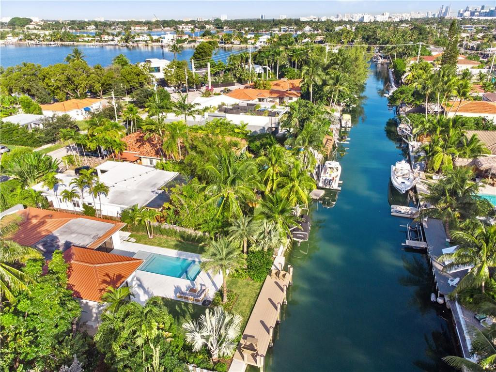 BISCAYNE POINT - Residential