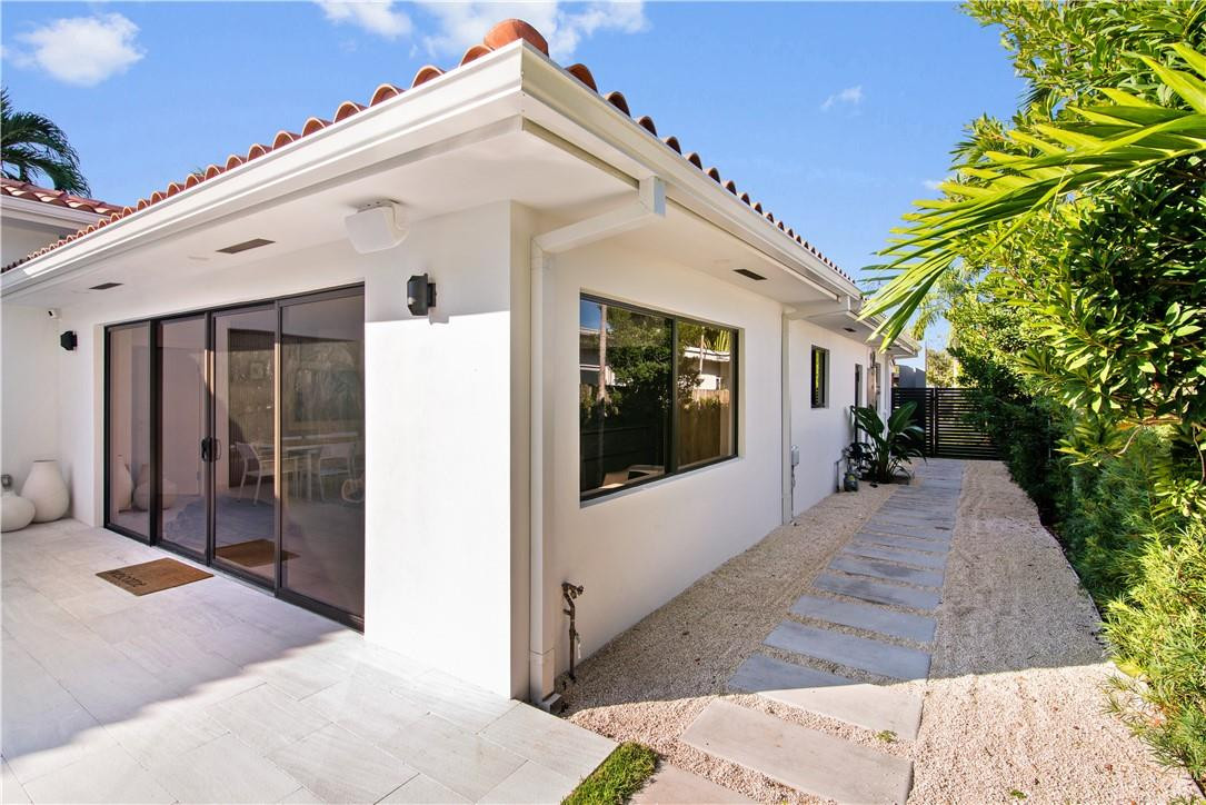 BISCAYNE POINT - Residential