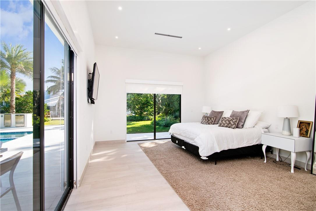 BISCAYNE POINT - Residential