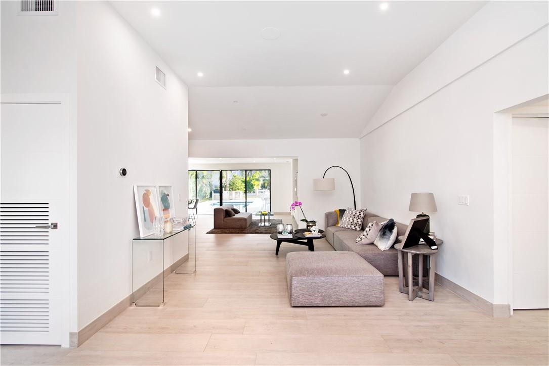 BISCAYNE POINT - Residential