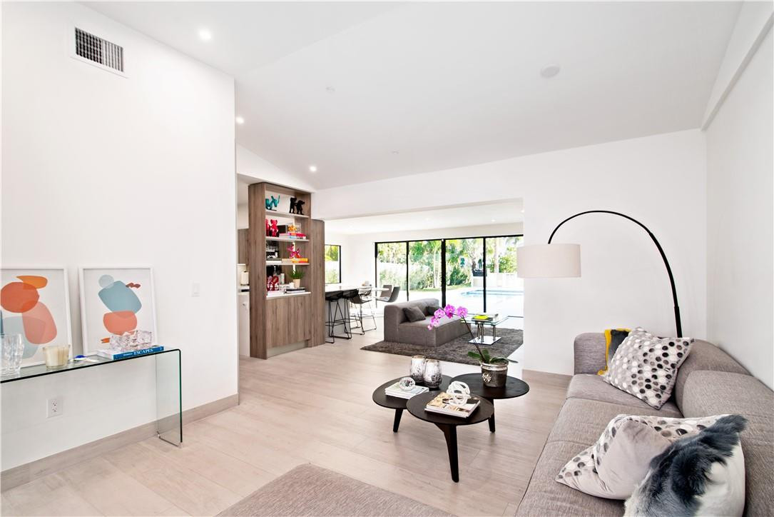 BISCAYNE POINT - Residential