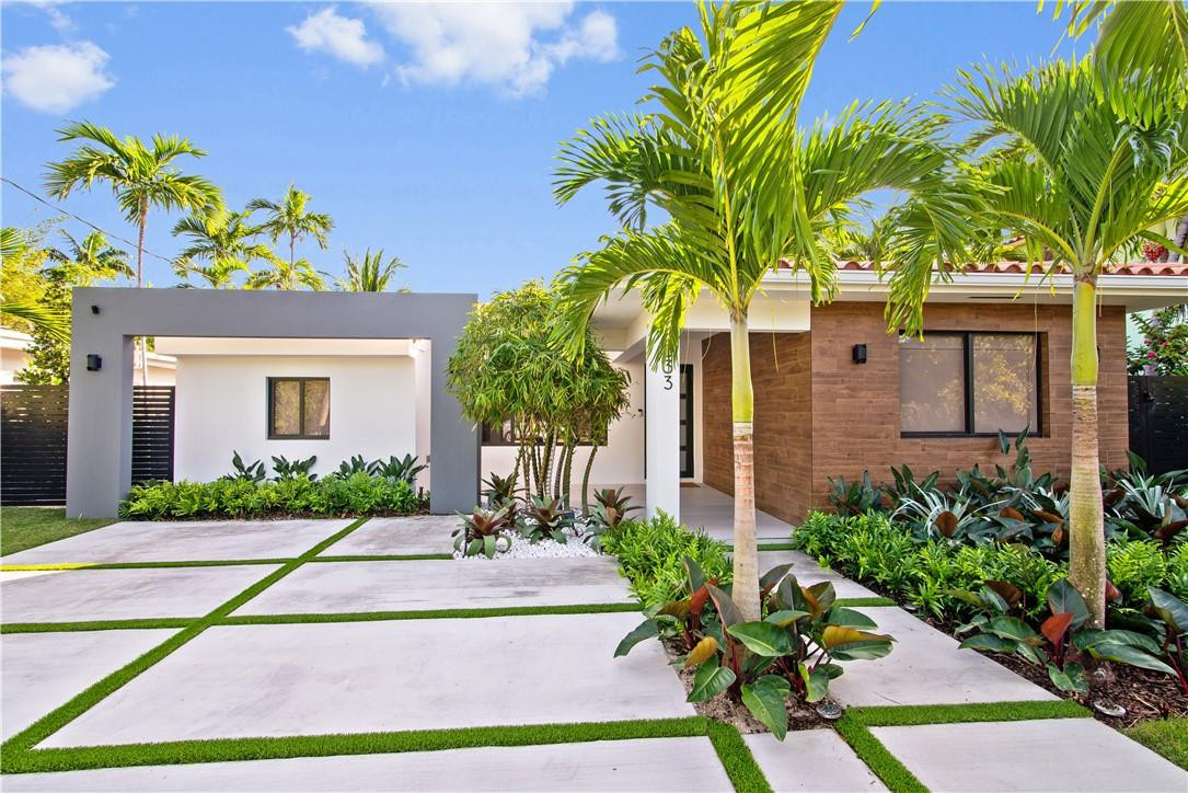 BISCAYNE POINT - Residential