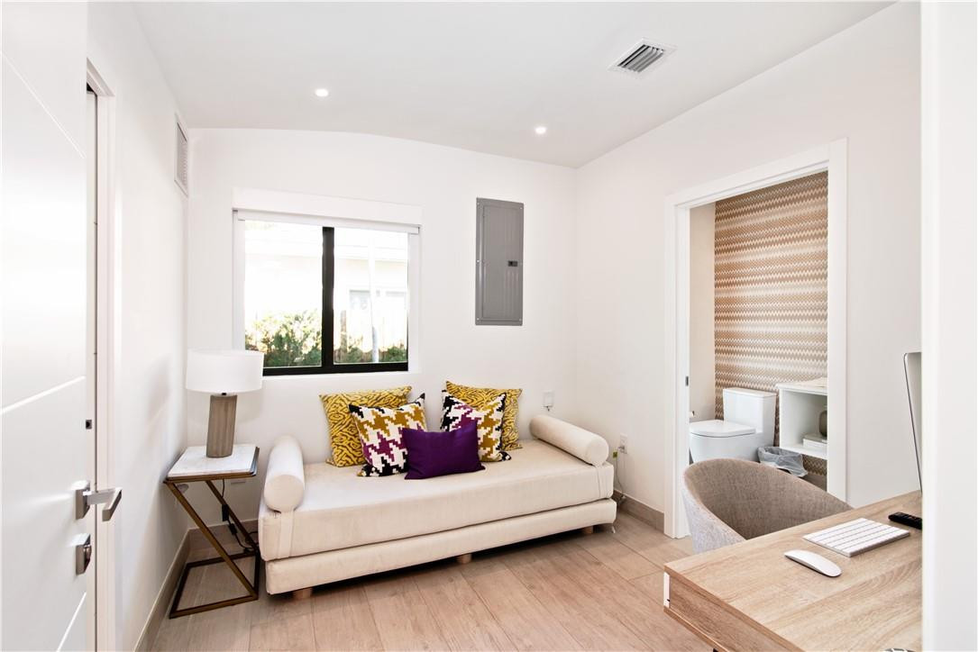 BISCAYNE POINT - Residential