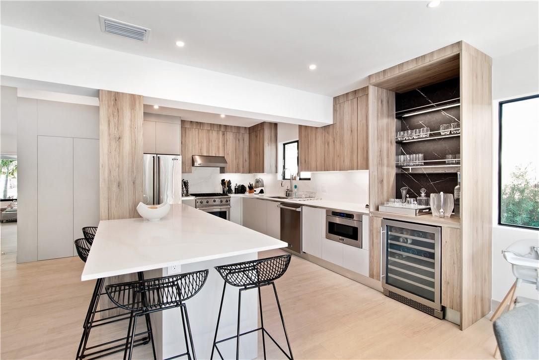 BISCAYNE POINT - Residential