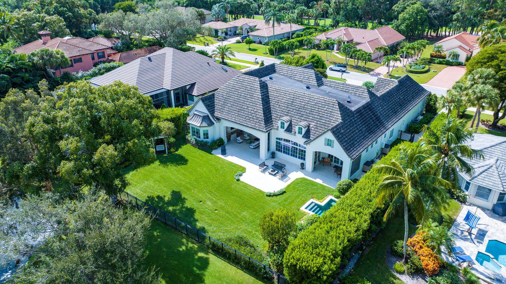 BREAKERS WEST 5 - Residential