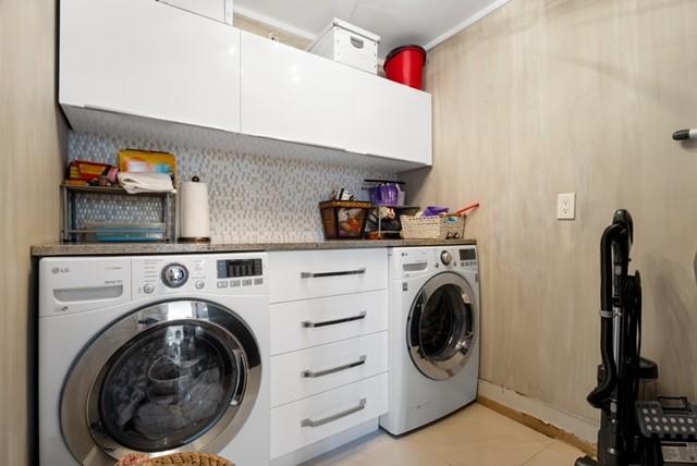 Voyager Condo - Residential