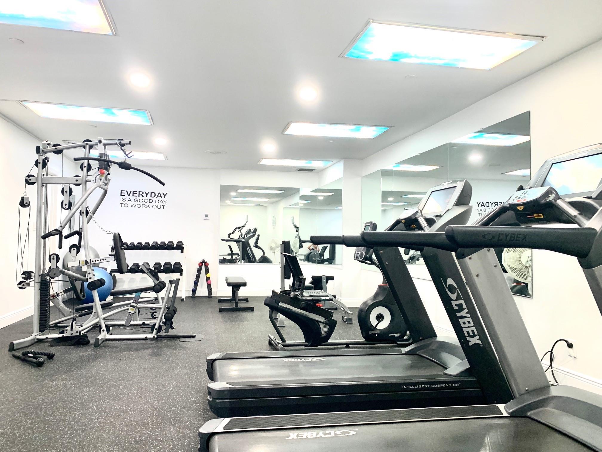 Voyager Condo - Residential