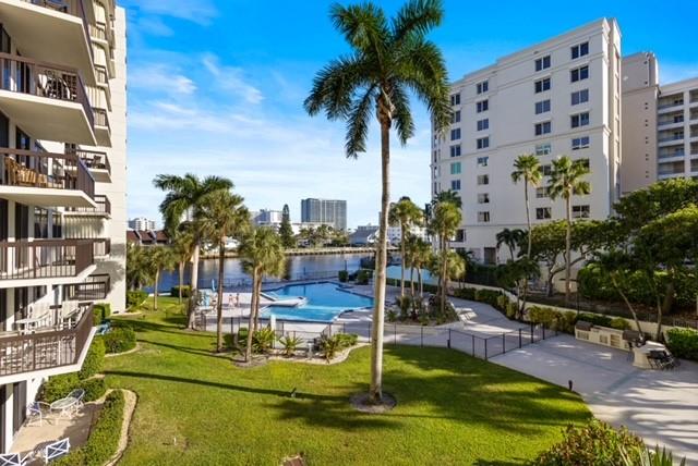 Voyager Condo - Residential