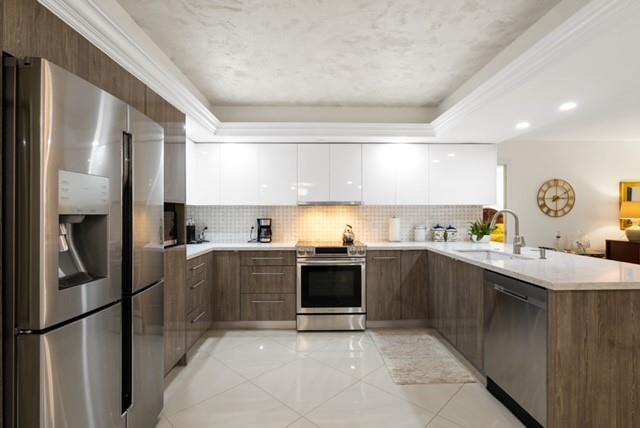 Voyager Condo - Residential