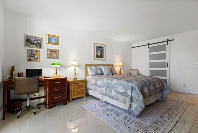 Voyager Condo - Residential