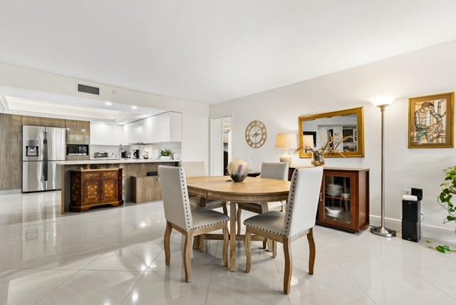 Voyager Condo - Residential