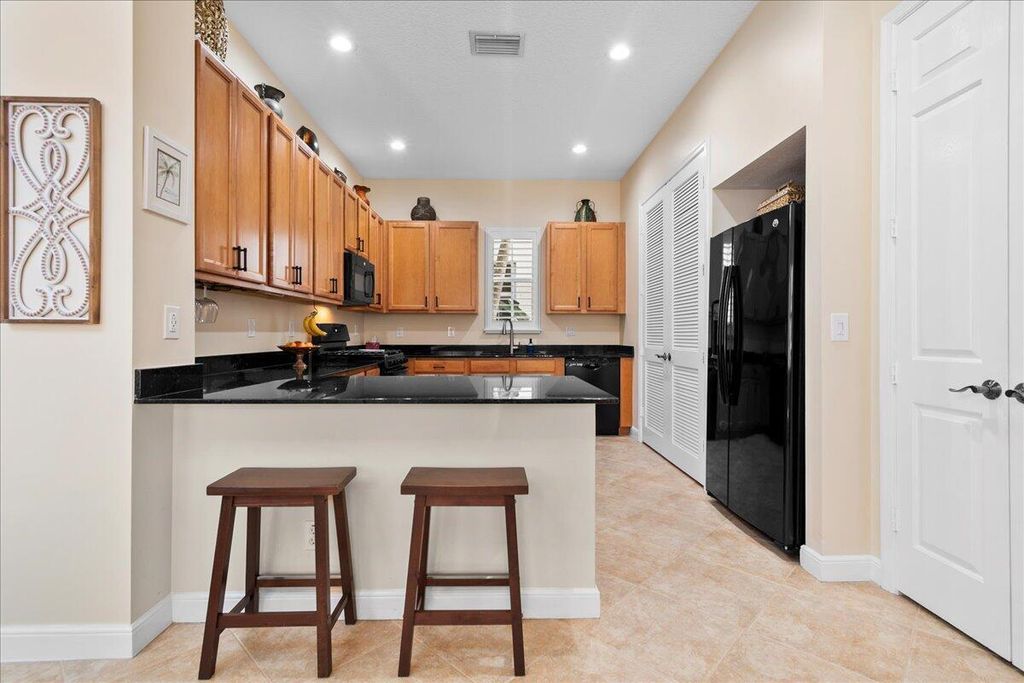 Photo of 13 Stoney Drive, Palm Beach Gardens, FL 33410 (MLS # R11108895)