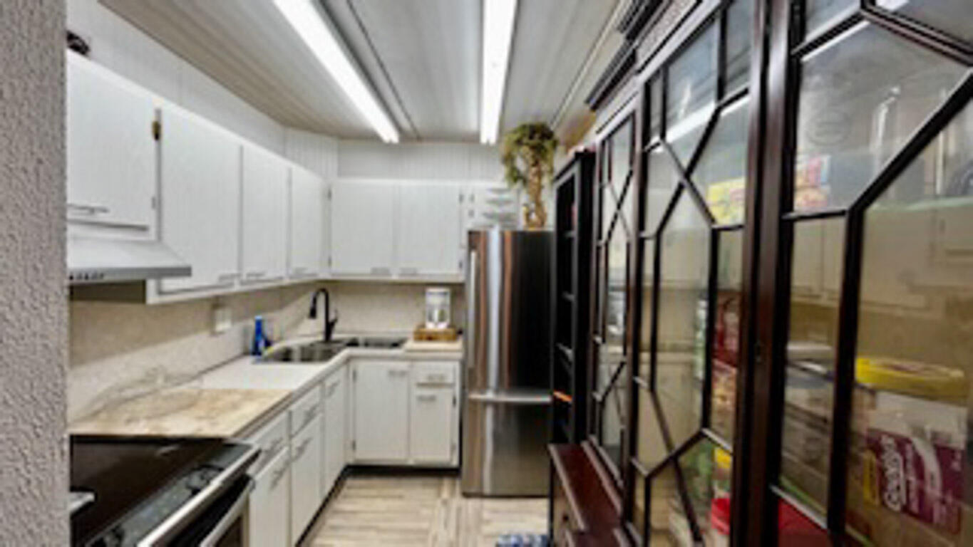 MANOR GROVE VILLAGE ONE INC - Residential