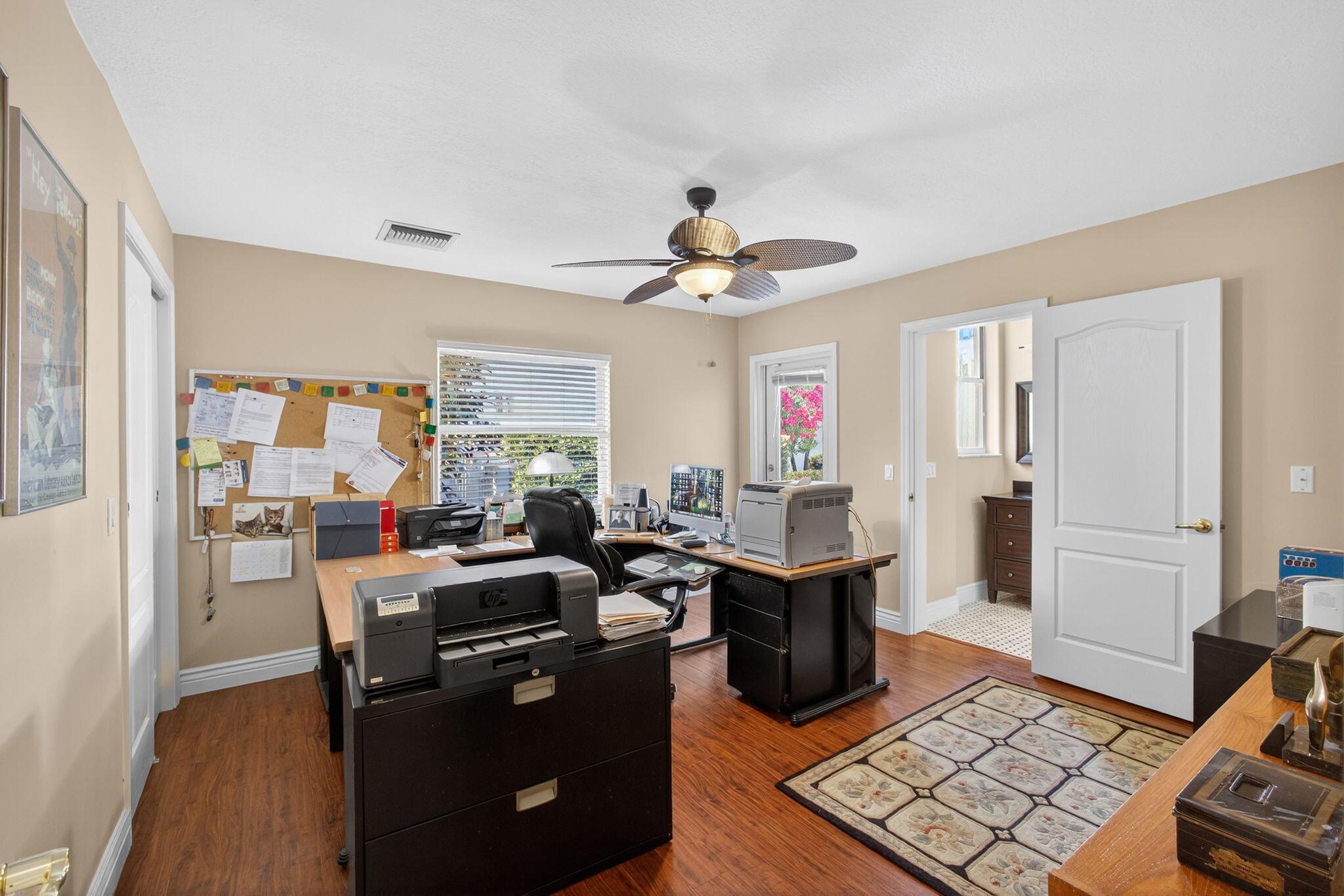 PGA RESORT COMMUNITY OF A - Residential