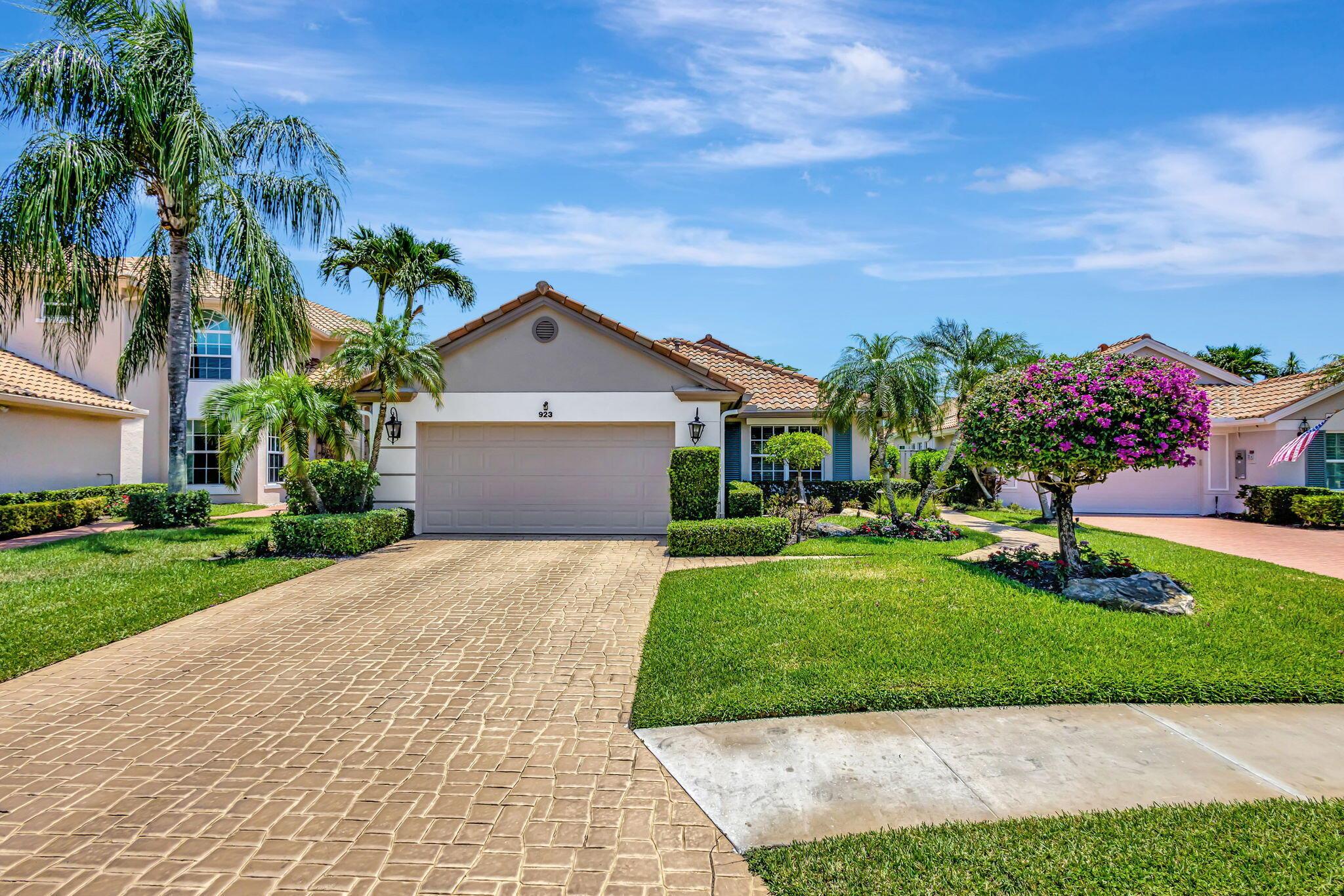 923 Augusta Pointe Drive