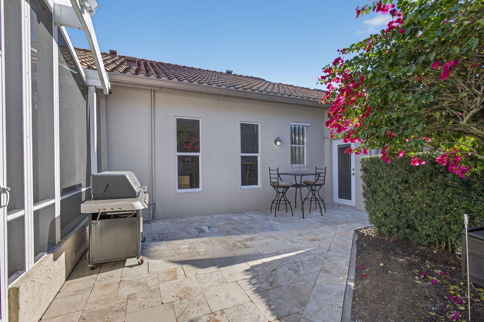 PGA RESORT COMMUNITY OF A - Residential