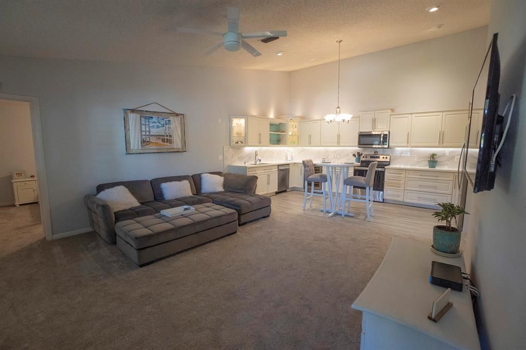 Photo of 6560 Chasewood Drive #G, Jupiter, FL 33458 (MLS # R10714551)