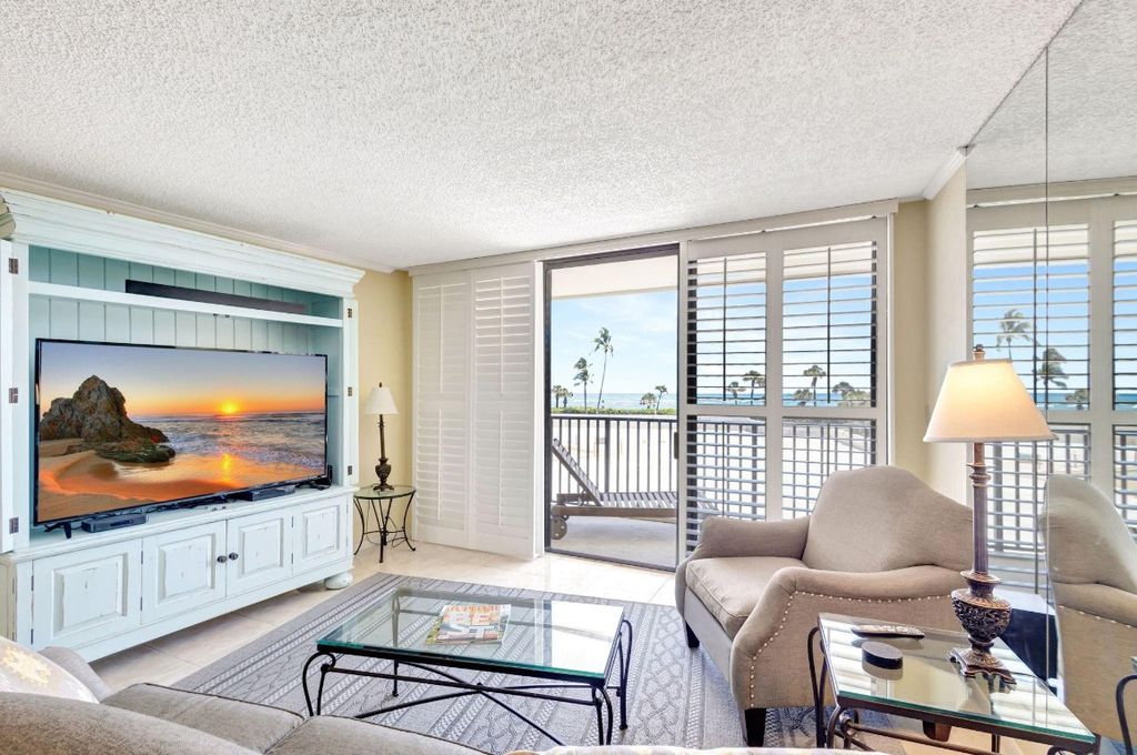 Photo of 400 Ocean Trail Way #209, Jupiter, FL 33477 (MLS # F10498313)