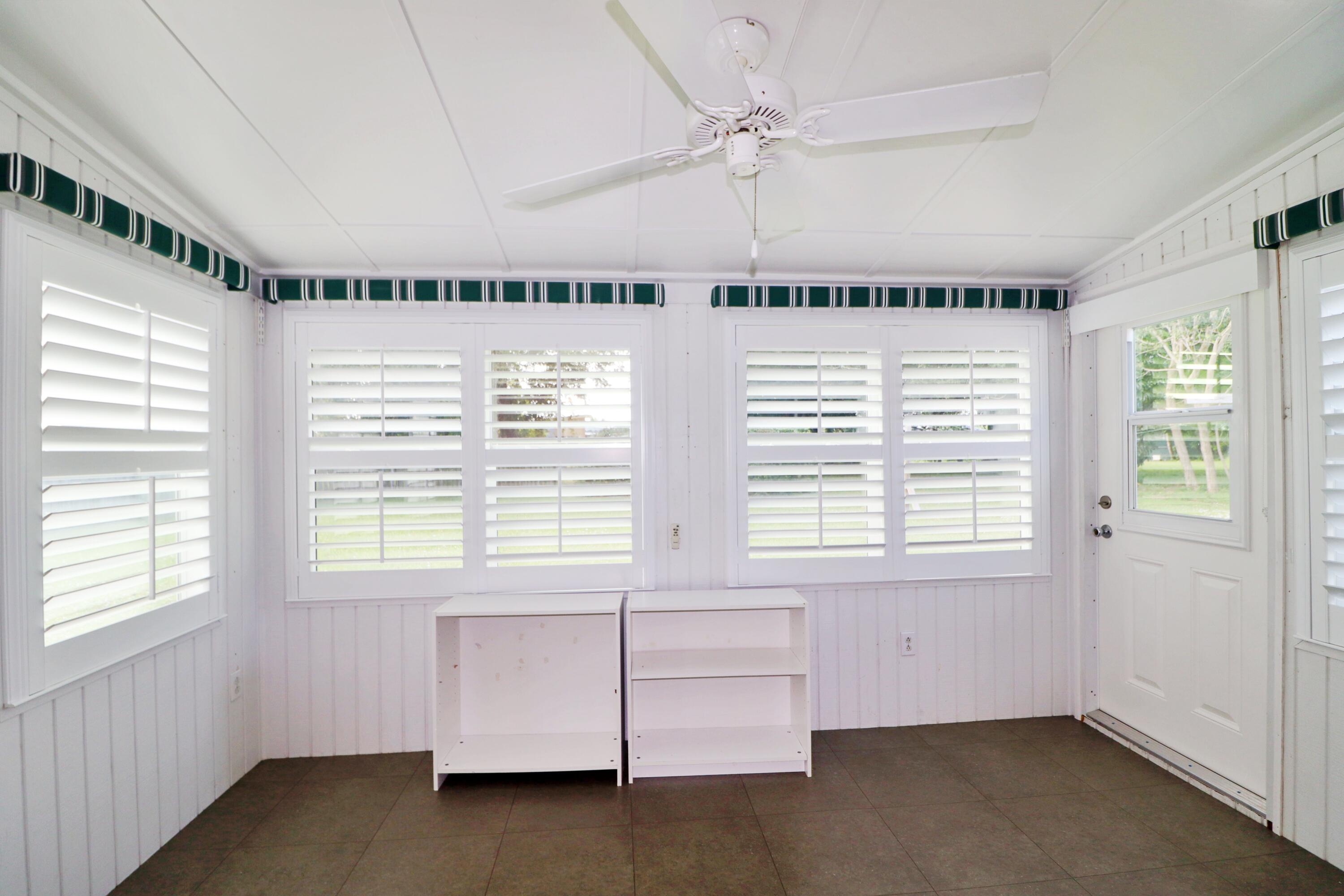 RIVER PARK UNIT 5 - Residential