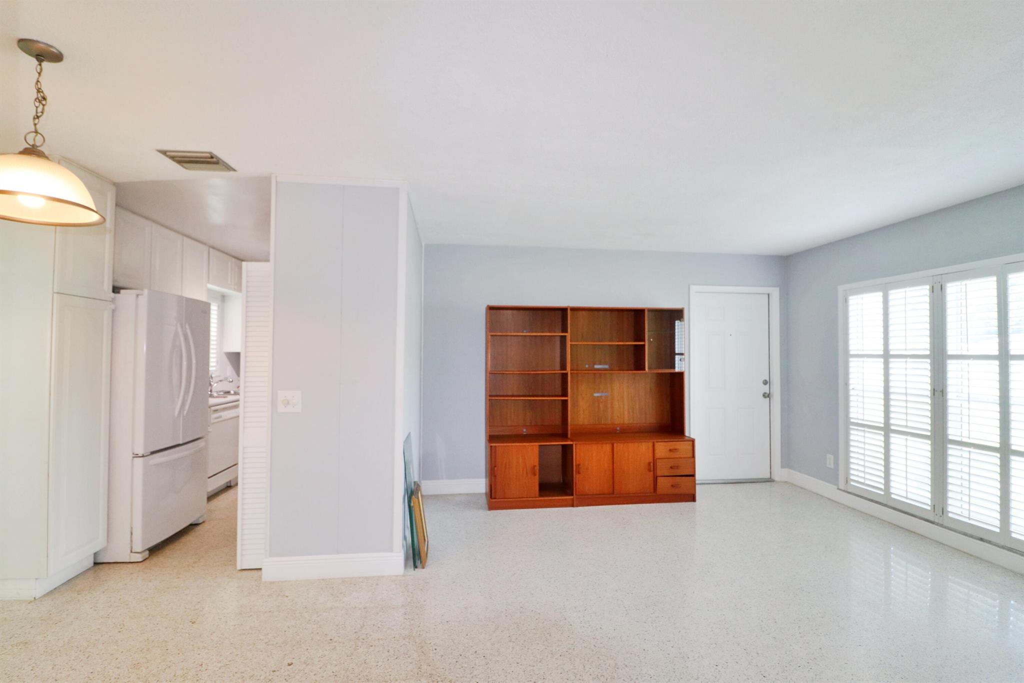 RIVER PARK UNIT 5 - Residential