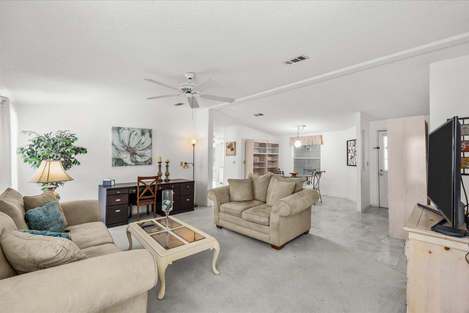 8498 Lavender Court, Port St Lucie, FL, 34952/$199,000 4 8498 Lavender Court