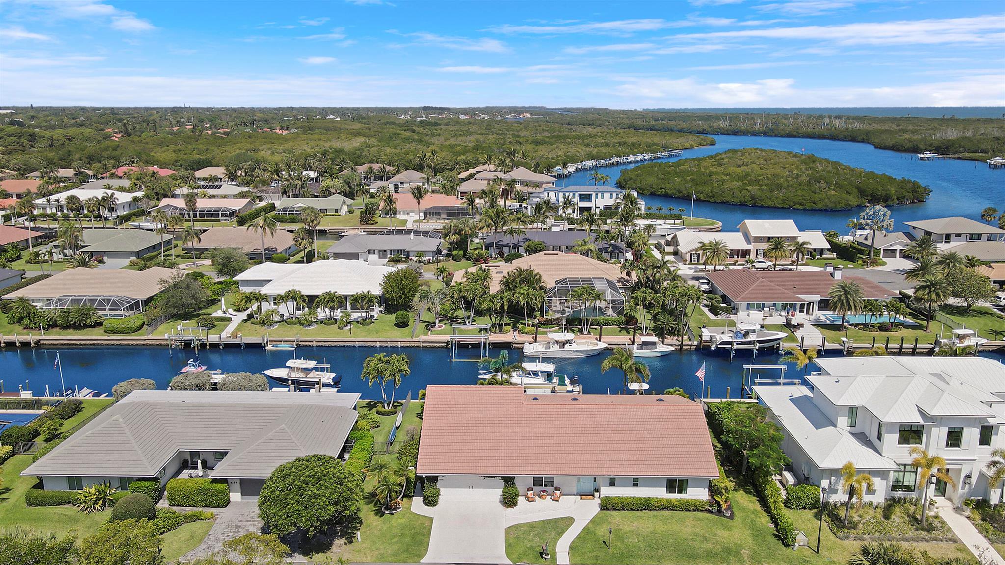 THE SOUNDINGS - Residential