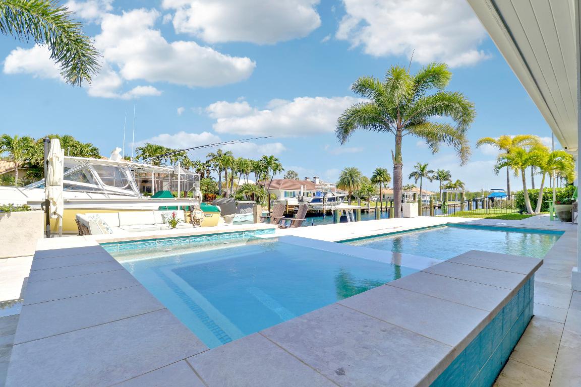 THE SOUNDINGS - Residential