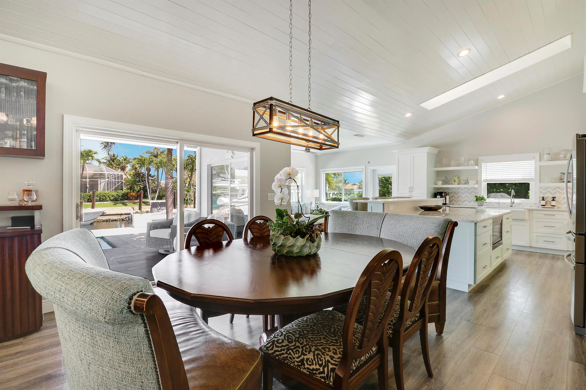 THE SOUNDINGS - Residential