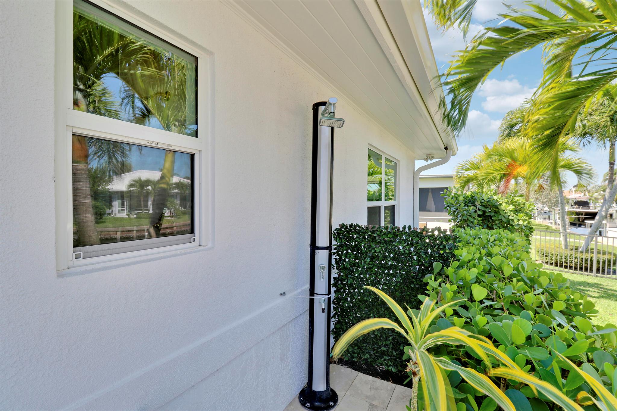 THE SOUNDINGS - Residential