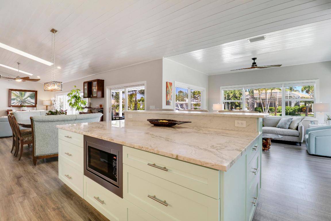 THE SOUNDINGS - Residential