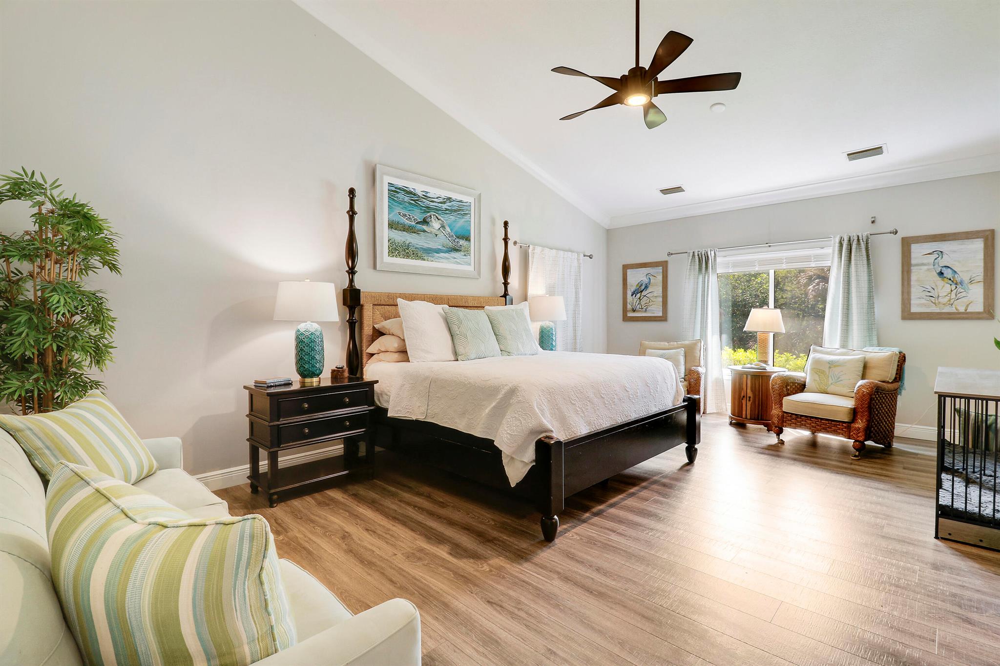 THE SOUNDINGS - Residential